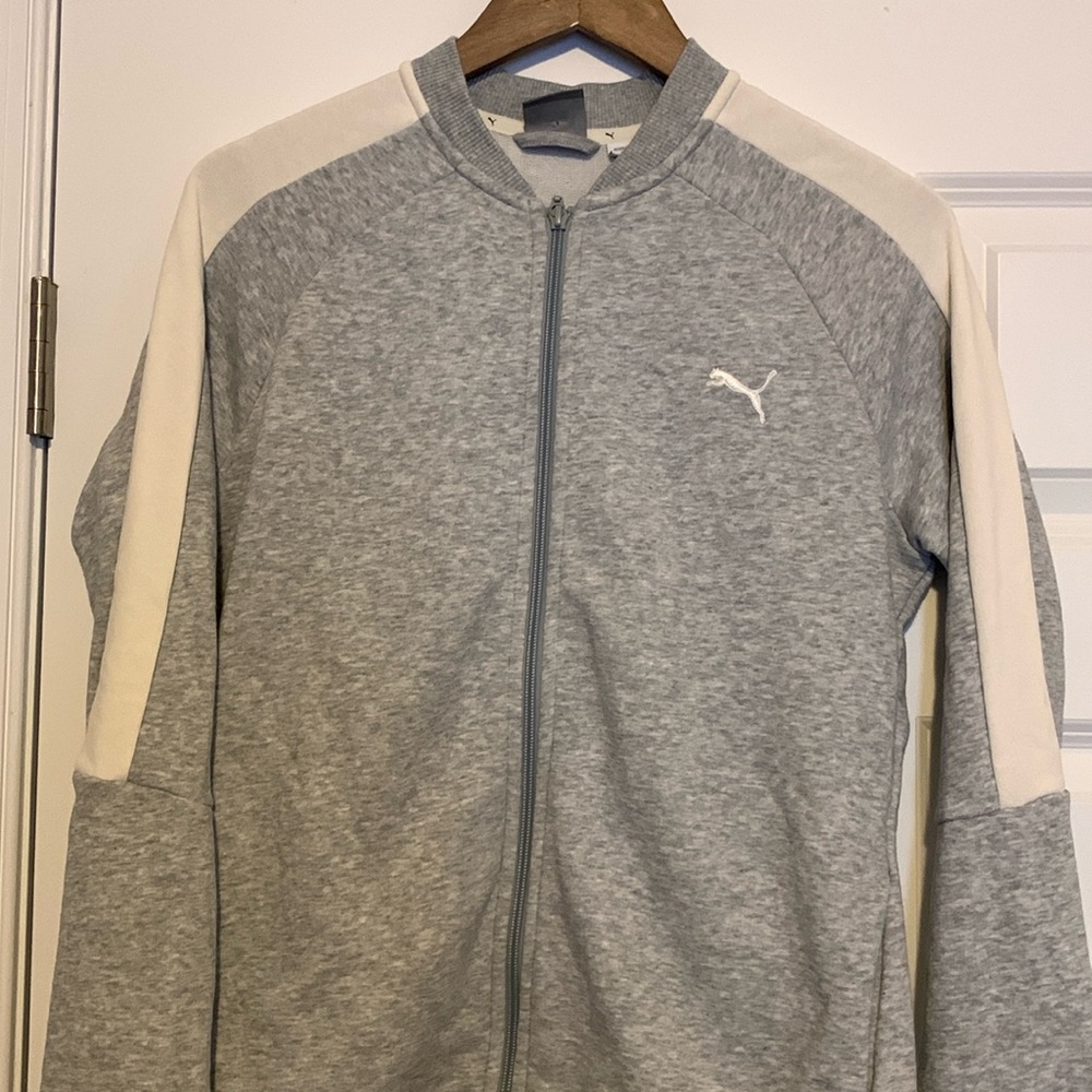 Puma sweat jacket. Color gray and white. Size L